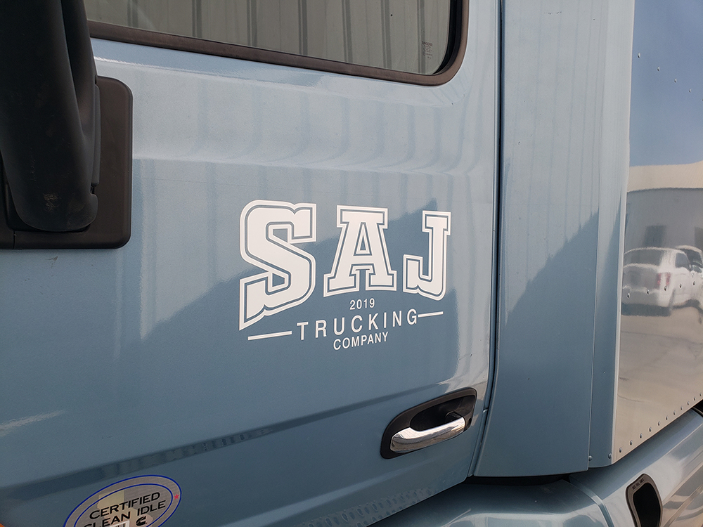Project sign - Best Vehicle wrap, wedding & design, signs and wide format printing sinage service